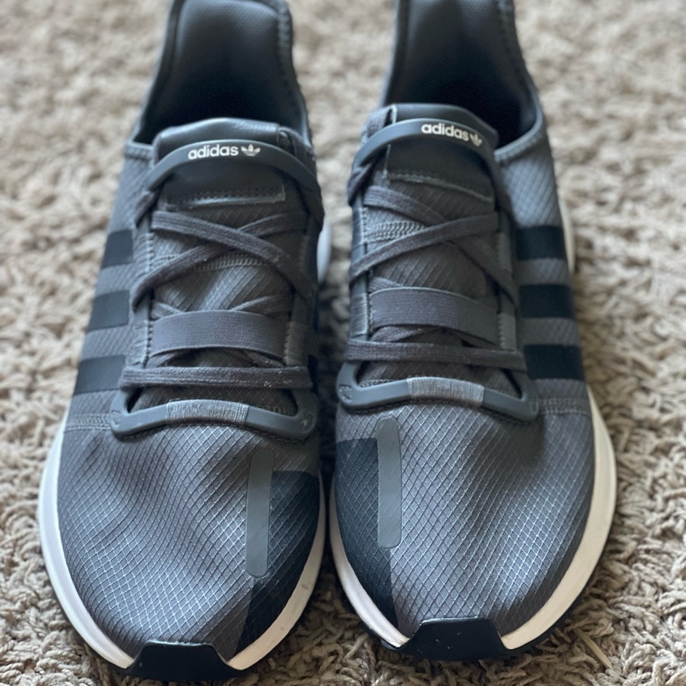 Adidas Men’s Shoe